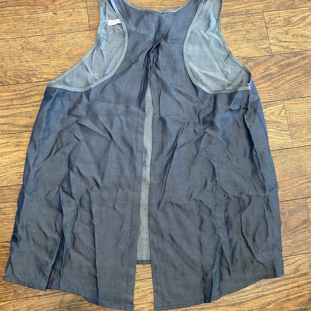 Lululemon All Tied Up Tank - Size 12